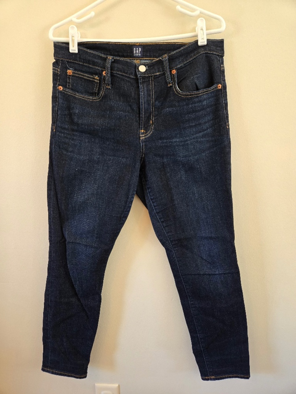 GAP Dark Wash True Skinny Jeans - Size 12/31 Short